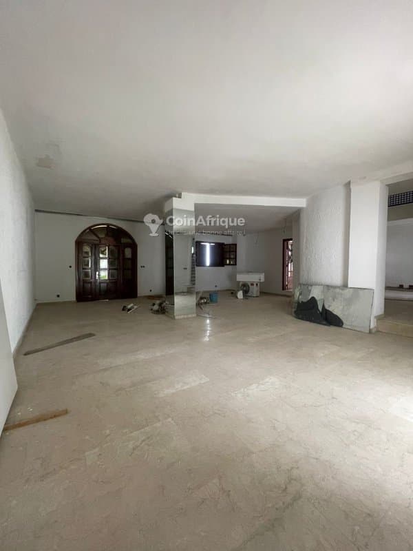 Location villa 7 pièces M b a d o n — photo 4