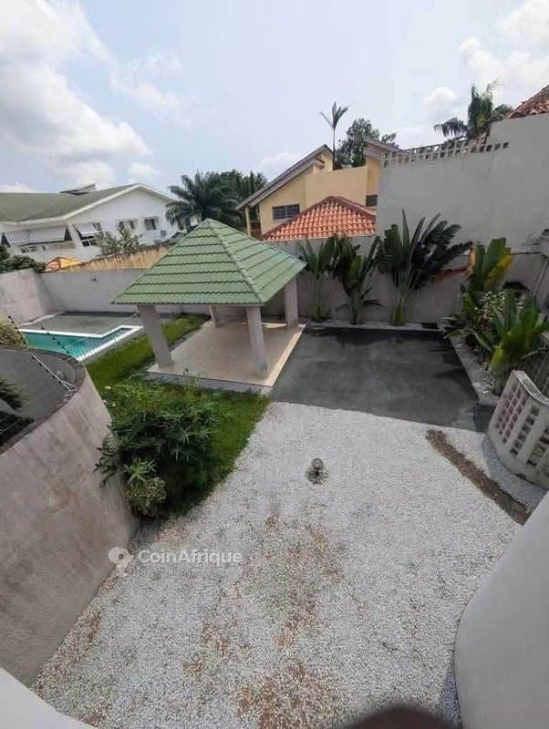 Location villa duplex de 7 pièces à Cocody Rivera golf 4 mel Théodore — photo 3