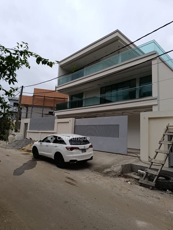 Vente villa 7 pièces - Riviera 4 m'babon