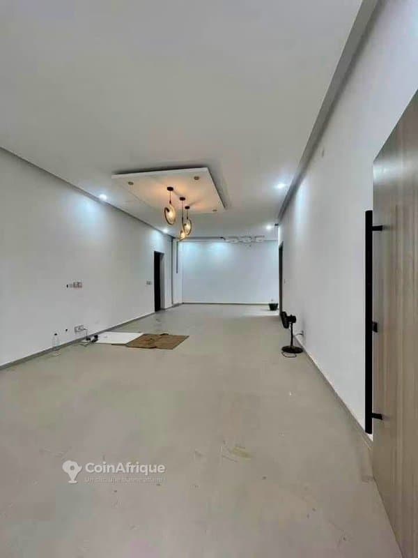 Vente villa basse 4 pieces à Bingerville Côte D'Ivoire — photo 3