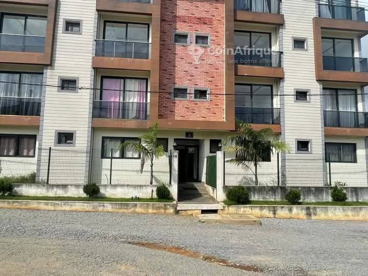 Location appartements 3 pièces - Cocody — photo 2