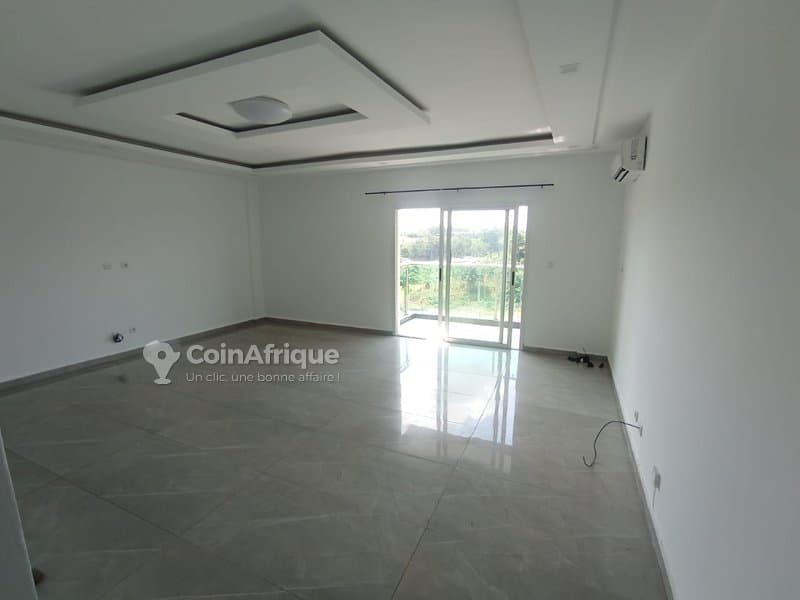 location appartement de standing 3 pièces - cocody riviera 2 — photo 3