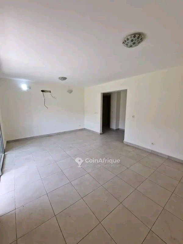 Vente appartement 3 pièces - Cocody angré — photo 3