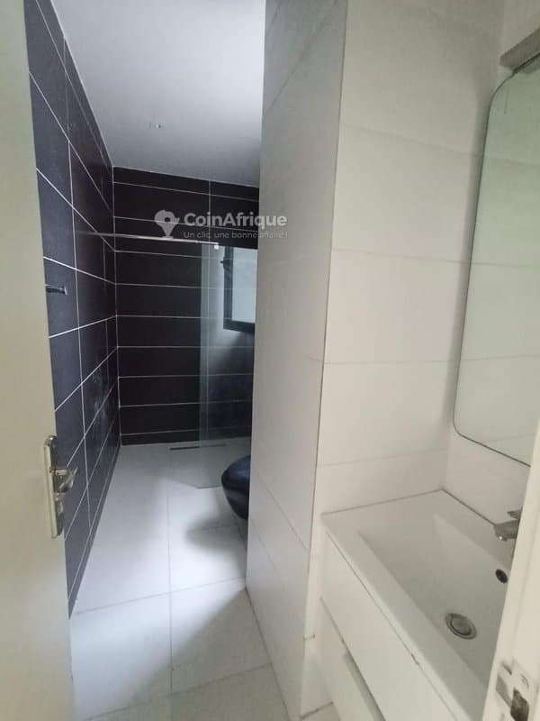 Location appartement de standing 4 pièces - cocody 2 plateaux 7eme tranche — photo 5