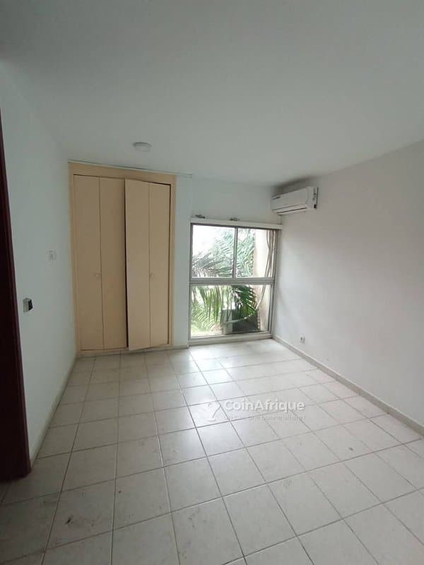 Location appartement 4 pièces à cocody 2plateaux les valons — photo 3