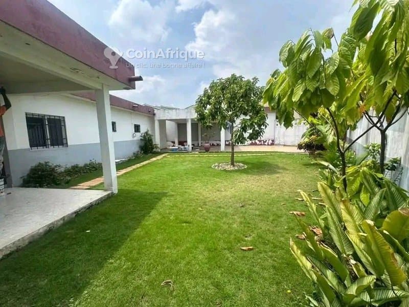 Location villa basse 5 pièces - Riviera 3 — photo 2