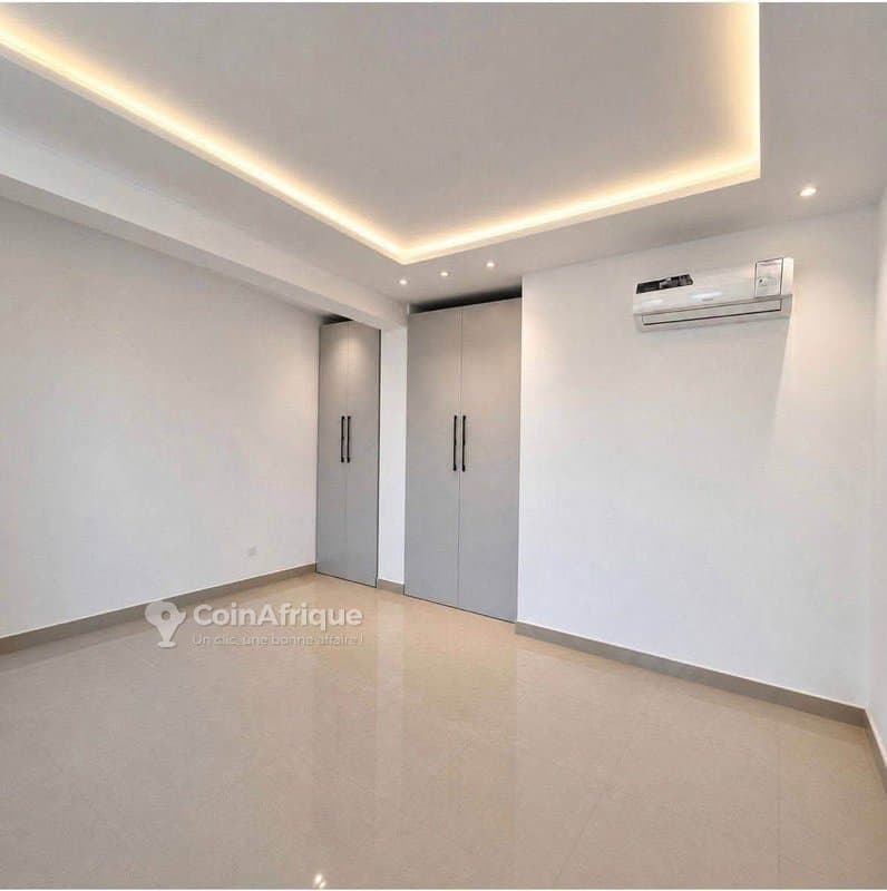 Location appartement de standing 4 pièces - cocody 2 plateaux 9eme tranche cgk — photo 3