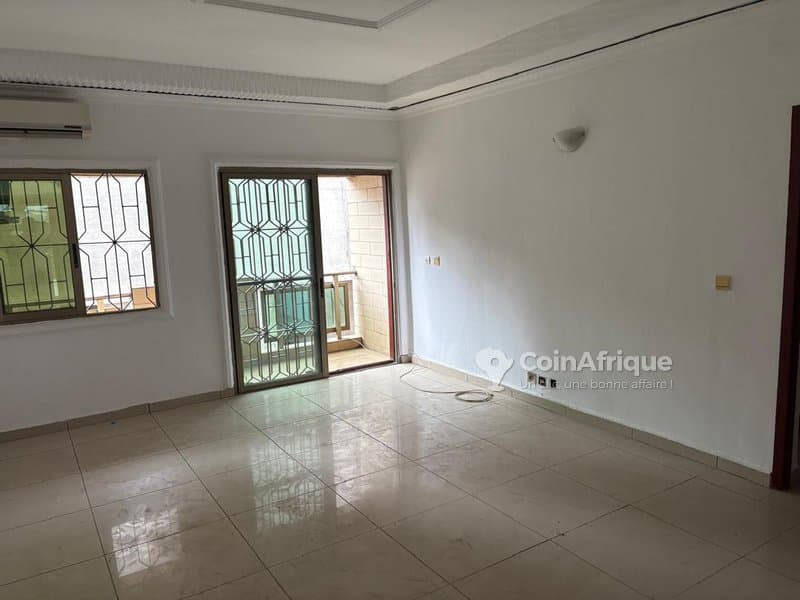 Location appartements 3 pièces - Cocody — photo 2