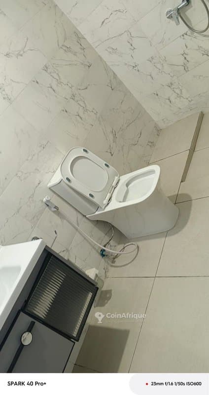 Location appartements 2, 3 et 4 pièces - Cocody — photo 5