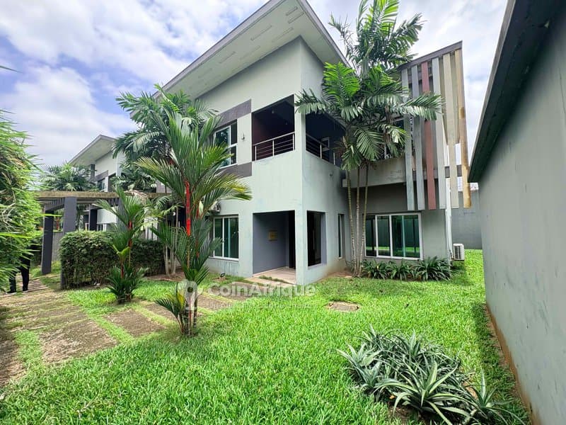 Location villas duplex 6 pièces - Cocody angré 7iem tranche avec piscine commune — photo 2