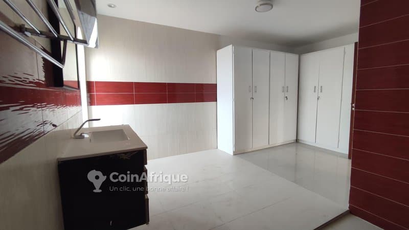 Location villa duplex de standing 8 pièces + piscine - cocody riviera m'badon — photo 5