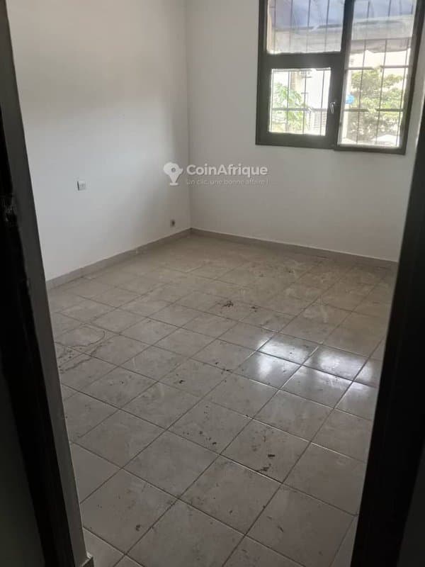 Location appartement 4 pièces - Cocody — photo 2