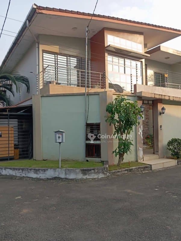 Location villa duplex a k entrée de bingerville — photo 2