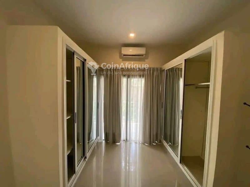 Location appartement 4 pièces - Riviera — photo 5