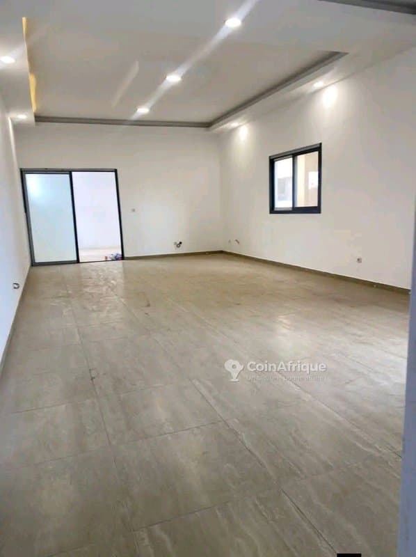 Location appartement 3 pièces - riviera bonoumin — photo 4