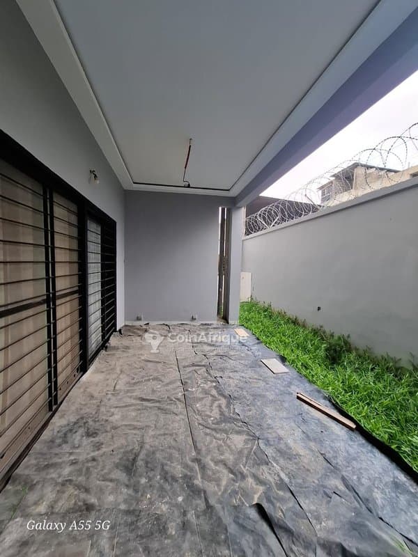 Location appartement 4 pièces – Angré chu base cie — photo 2