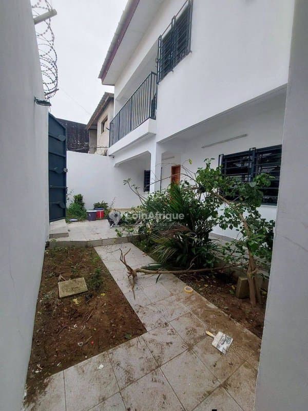 Location villa duplex 6 pièce - Rivièra Faya — photo 2