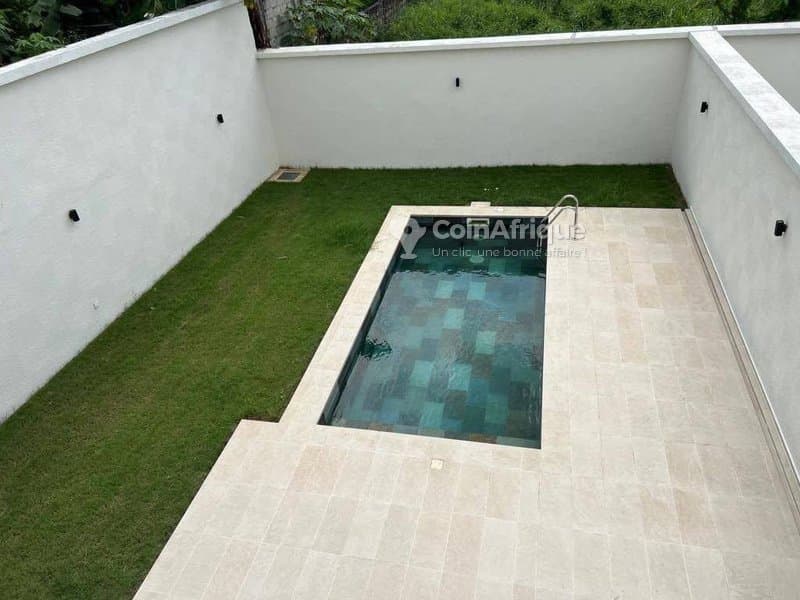 Location villa duplex 04 pièces à beverlly hillsjolie — photo 2