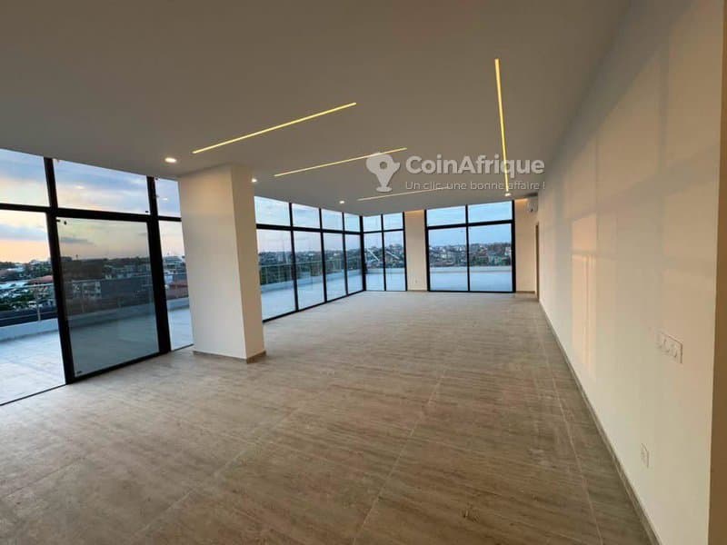 Location appartement 4 pièces à la riviera attoban, — photo 2