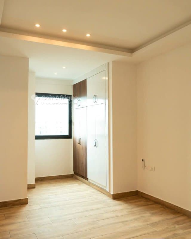 Location appartement 5 pièces à la riviera m’badon — photo 3