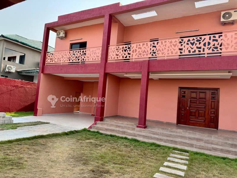Location villa 7 pièces - Bassam — photo 3