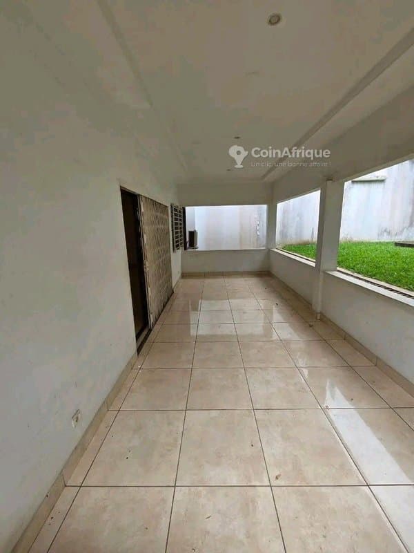 Location villa duplex 5 pièces - Cocody riviera 3 — photo 2