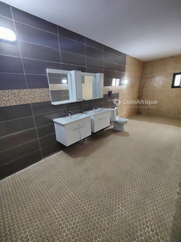 Location appartement 4 pièces - Riviera 3 — photo 4
