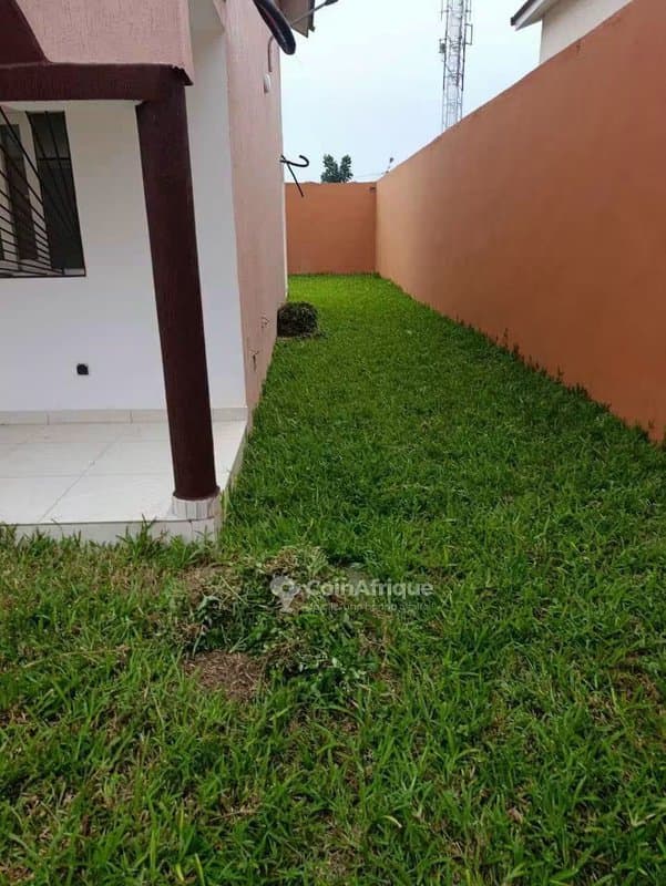 Location villa duplex 7 pièces - Cocody riviera Attoban — photo 5