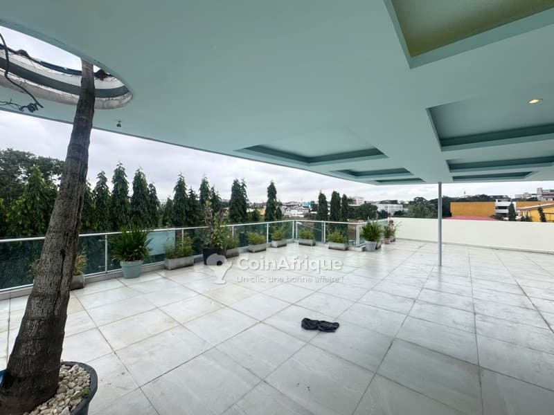 Location villas 05 pièces - Cocody — photo 3