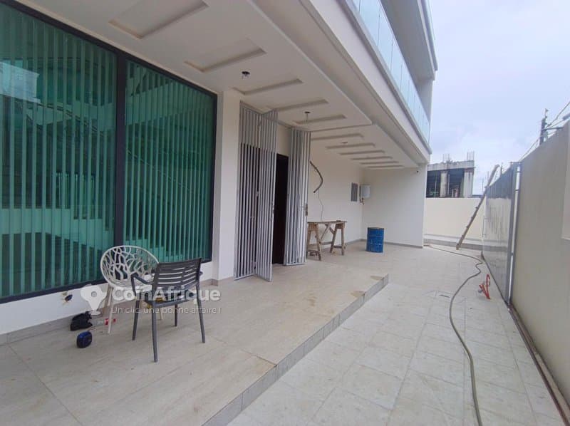Vente villa triplex 7 pièces - Riviera m'abadon — photo 2