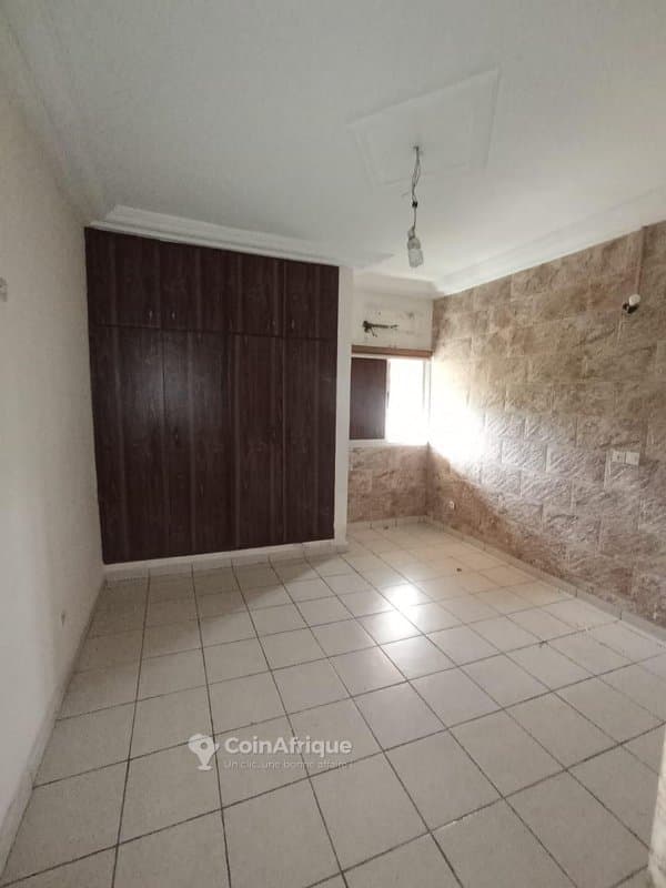 Location appartement de standing 2 pièces - cocody 2 plateaux vallon — photo 4