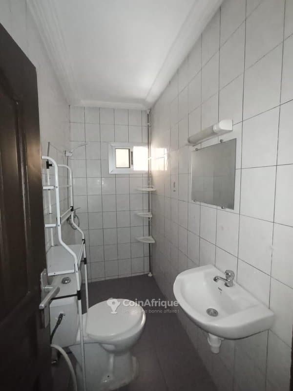Location appartement de standing 2 pièces - cocody 2 plateaux vallon — photo 5