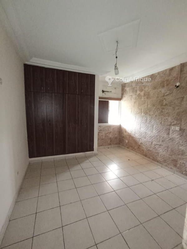 Location appartement de standing 2 pièces - cocody 2 plateaux vallon — photo 4