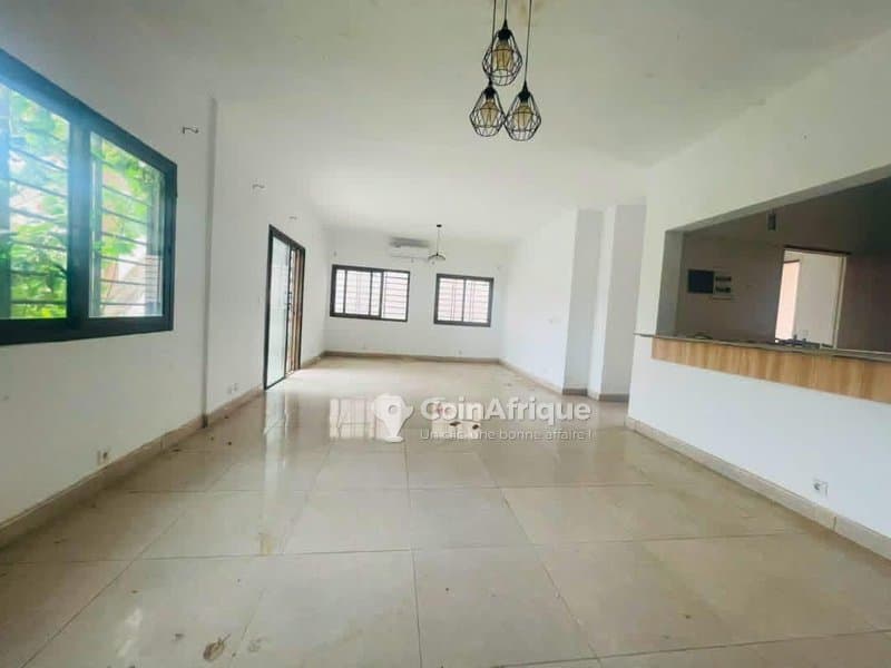 Location villa duplex 5 pièces - Bassam — photo 2